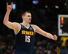 bti体育官网_掘金NBA战胜金州勇士约基奇三双表现